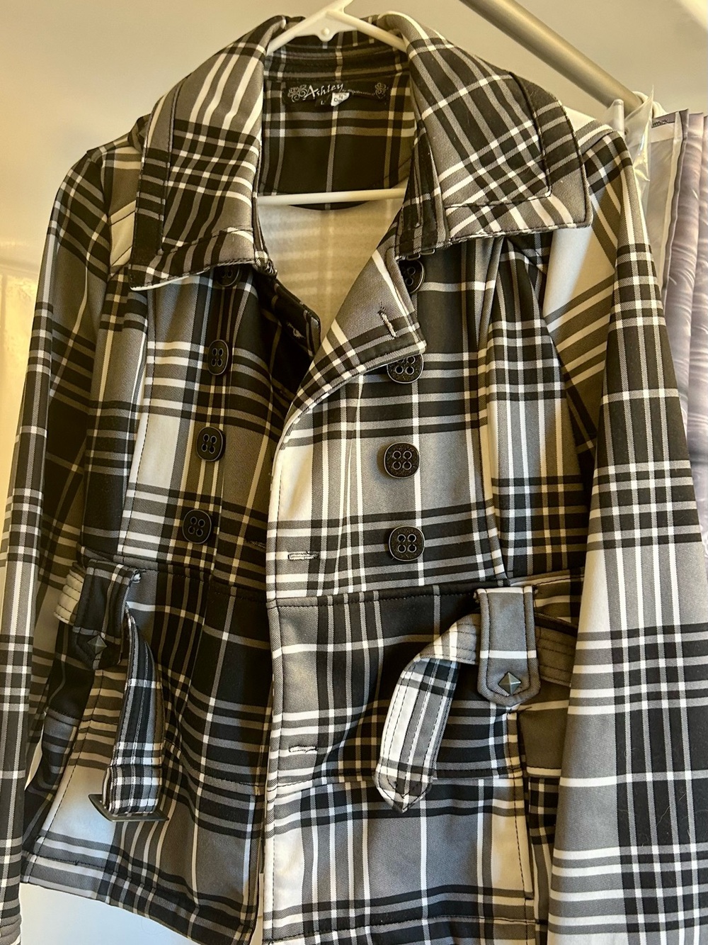 Plaid Double-Breasted Women’s Jacket - Black & White - Picture 2 of 3